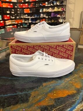 Vans Classic Authentic Low Top Sneakers - White